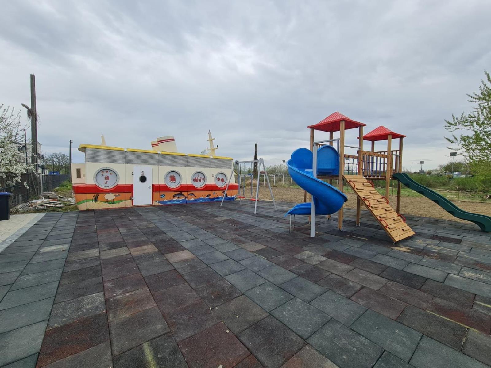 River Place بيتستِ المظهر الخارجي الصورة