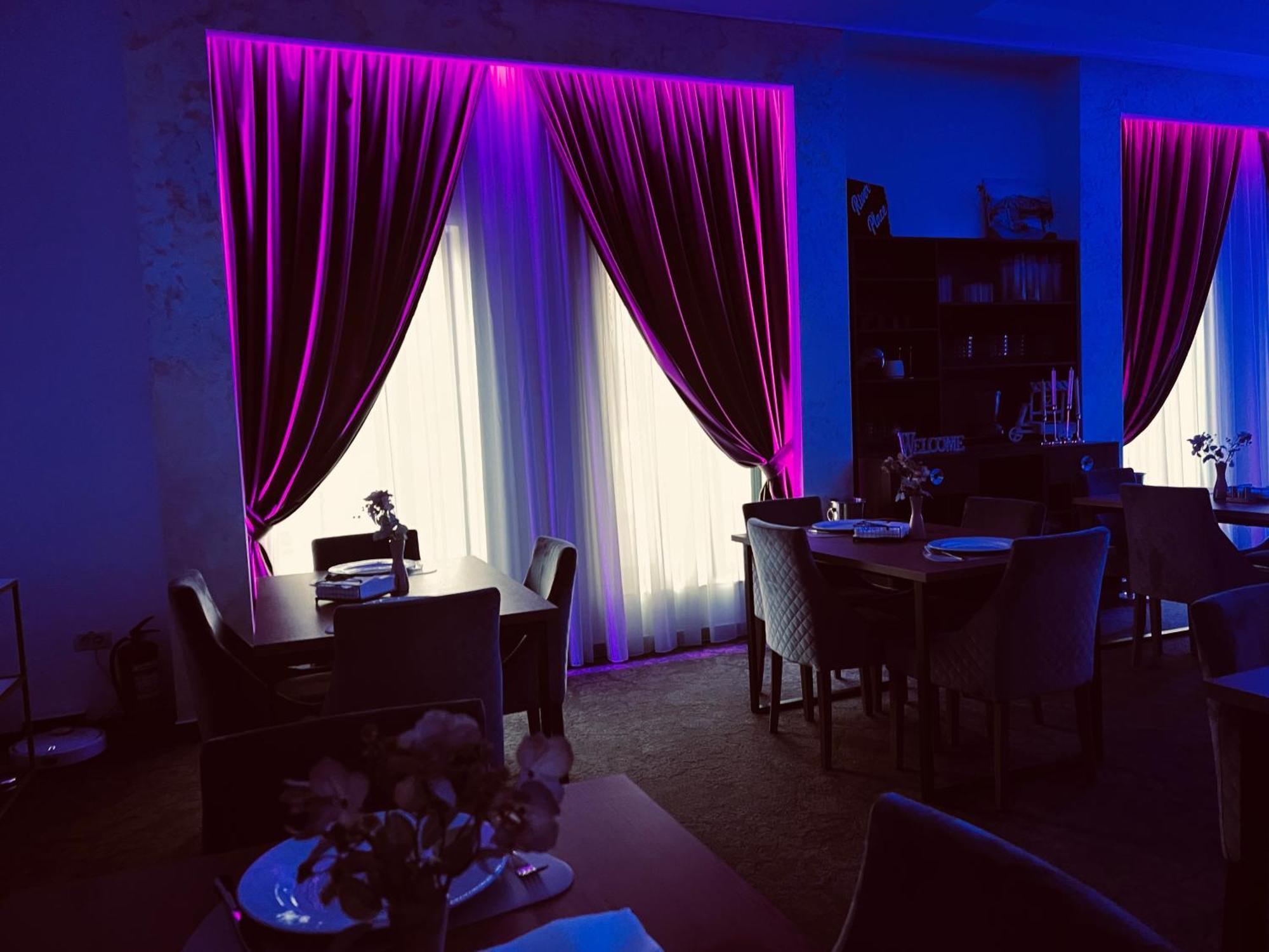 River Place بيتستِ المظهر الخارجي الصورة